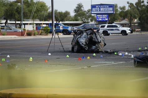 3 Killed in Multi-Vehicle Collision on Thunderbird Road [Phoenix, AZ]